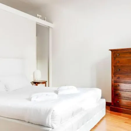 Pagano & Cenacolo Bright Milan