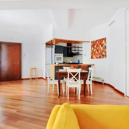 Apartment Pagano & Cenacolo Bright Milan